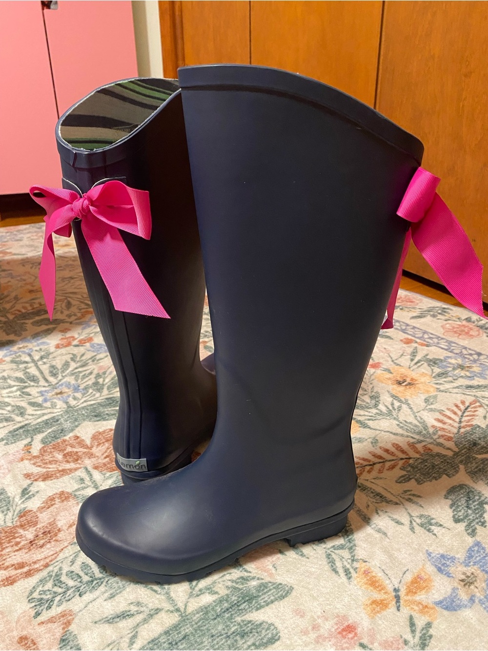 Like New Lemon Navy Rain Boots with Pink Bows